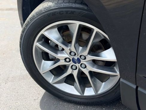 Used 2017 Ford Edge Titanium AWD/4WD image 26