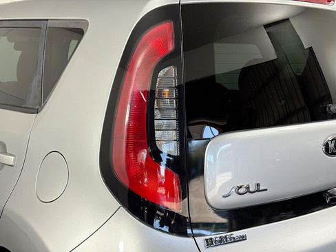 Used 2019 Kia Soul Base image 35