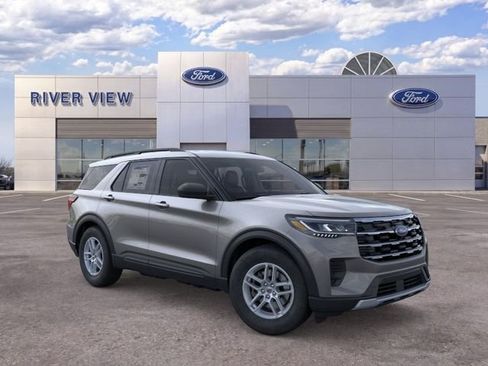 New 2026 Ford Explorer Active AWD/4WD image 7
