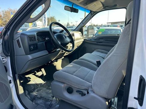 Used 2003 Ford F250 XLT image 13