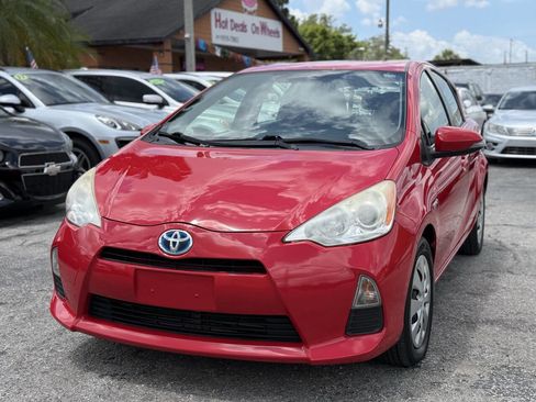 Used 2013 Toyota Prius C Two FWD image 3