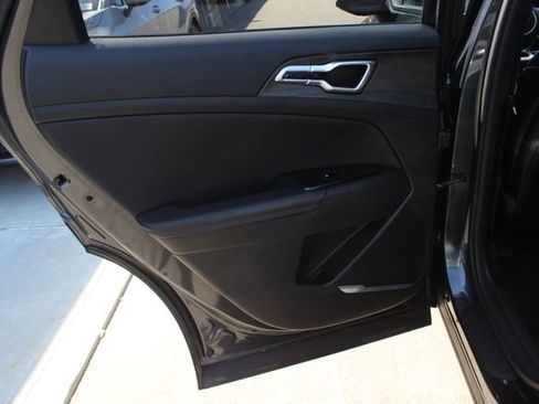 Certified 2023 Kia Sportage X-Line AWD/4WD image 25