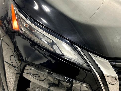 Used 2023 Nissan Rogue SL w/ SL Premium Package image 31