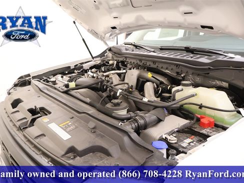 New 2025 Ford F250 XL w/ FX4 Off-Road Package image 39