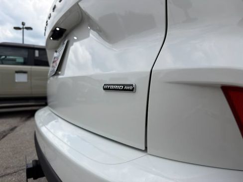 Used 2024 Ford Escape ST-Line Elite w/ Premium Technology Package AWD/4WD image 12