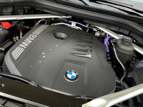 Used 2026 BMW X7 xDrive40i AWD/4WD image 40