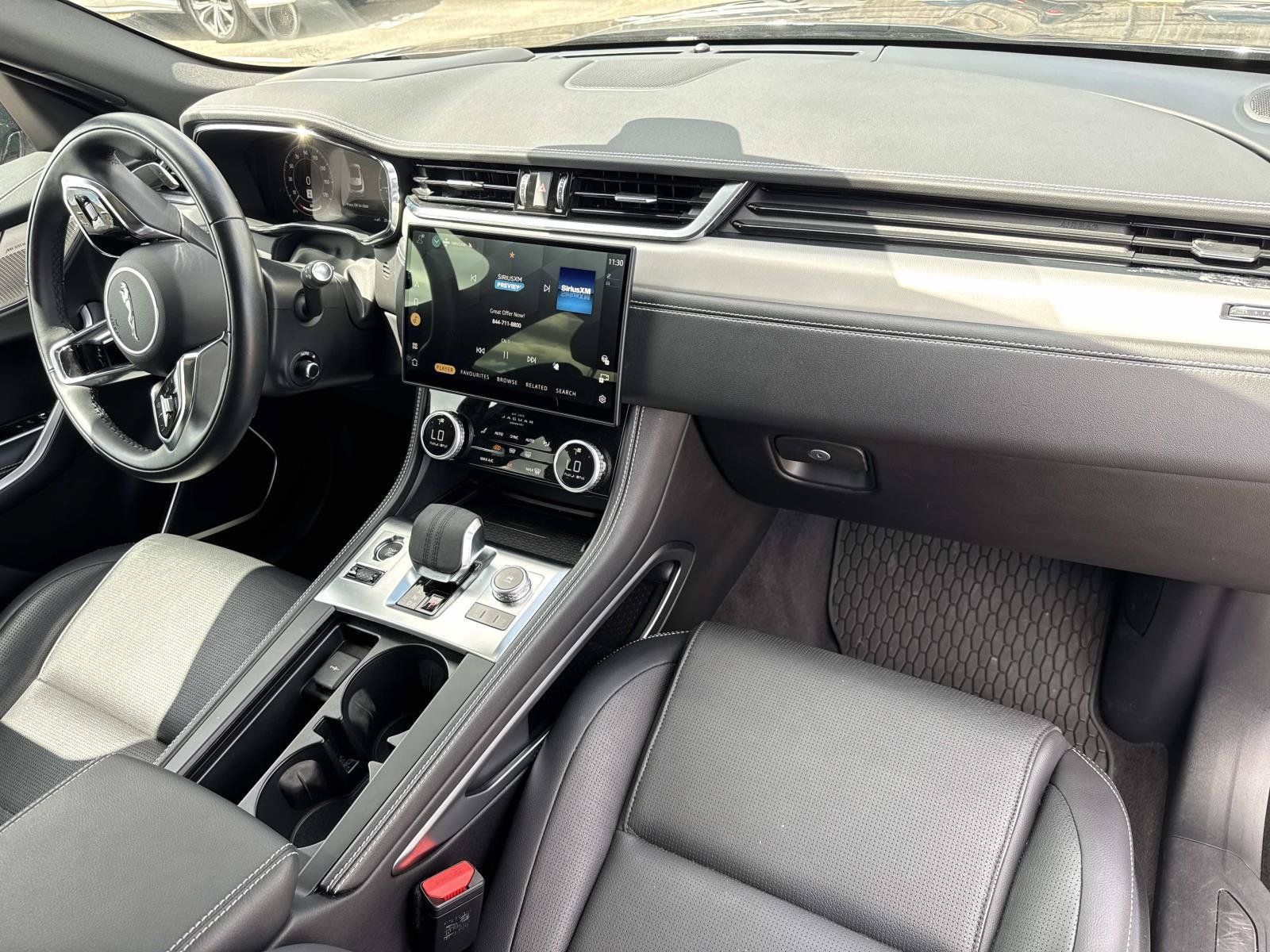 Used 2026 Jaguar F-PACE R-Dynamic S AWD/4WD image 13