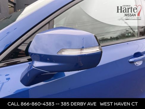 Used 2021 Cadillac XT4 Sport w/ Cold Weather Package AWD/4WD image 8
