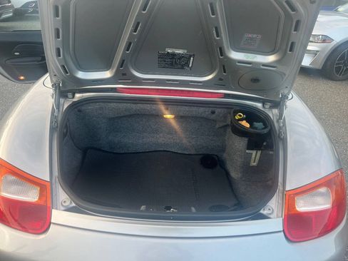 Used 2000 Porsche Boxster RWD image 21