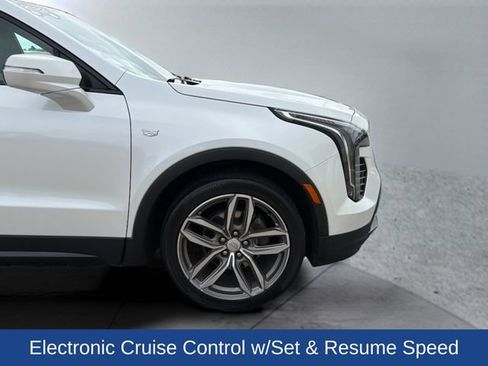 Certified 2023 Cadillac XT4 Sport FWD image 33