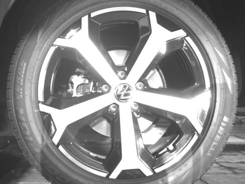 Used 2026 Volkswagen Tiguan SE AWD/4WD image 11