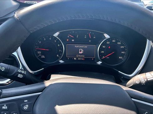 Used 2022 Chevrolet Equinox LT FWD image 21
