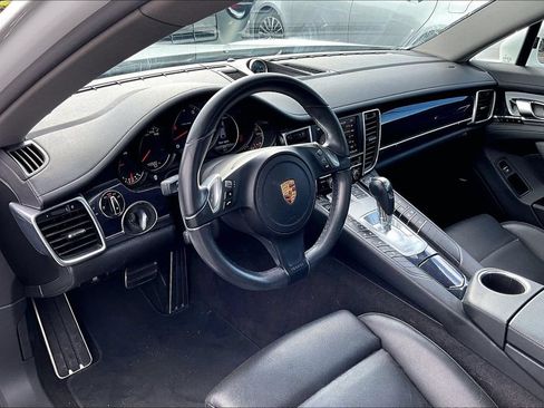Used 2016 Porsche Panamera 4 AWD/4WD image 5