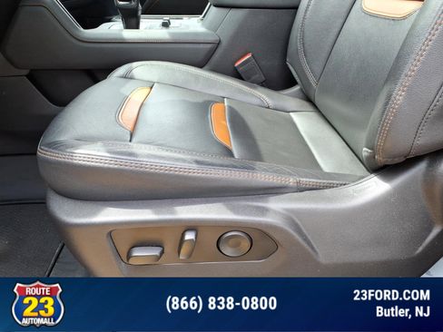 Used 2023 GMC Sierra 1500 AT4 w/ AT4 Premium Package AWD/4WD image 15