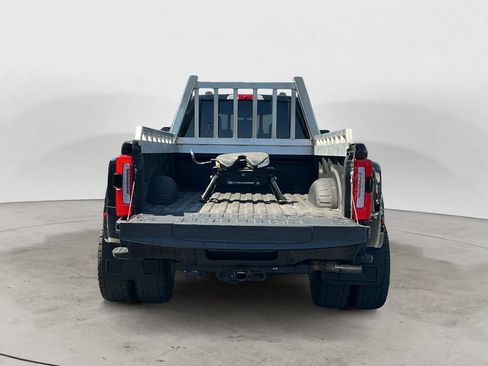 Used 2024 Ford F450 Platinum w/ FX4 Off-Road Package AWD/4WD image 6