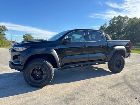 New 2026 Chevrolet Colorado ZR2 w/ ZR2 Bison Edition image 3