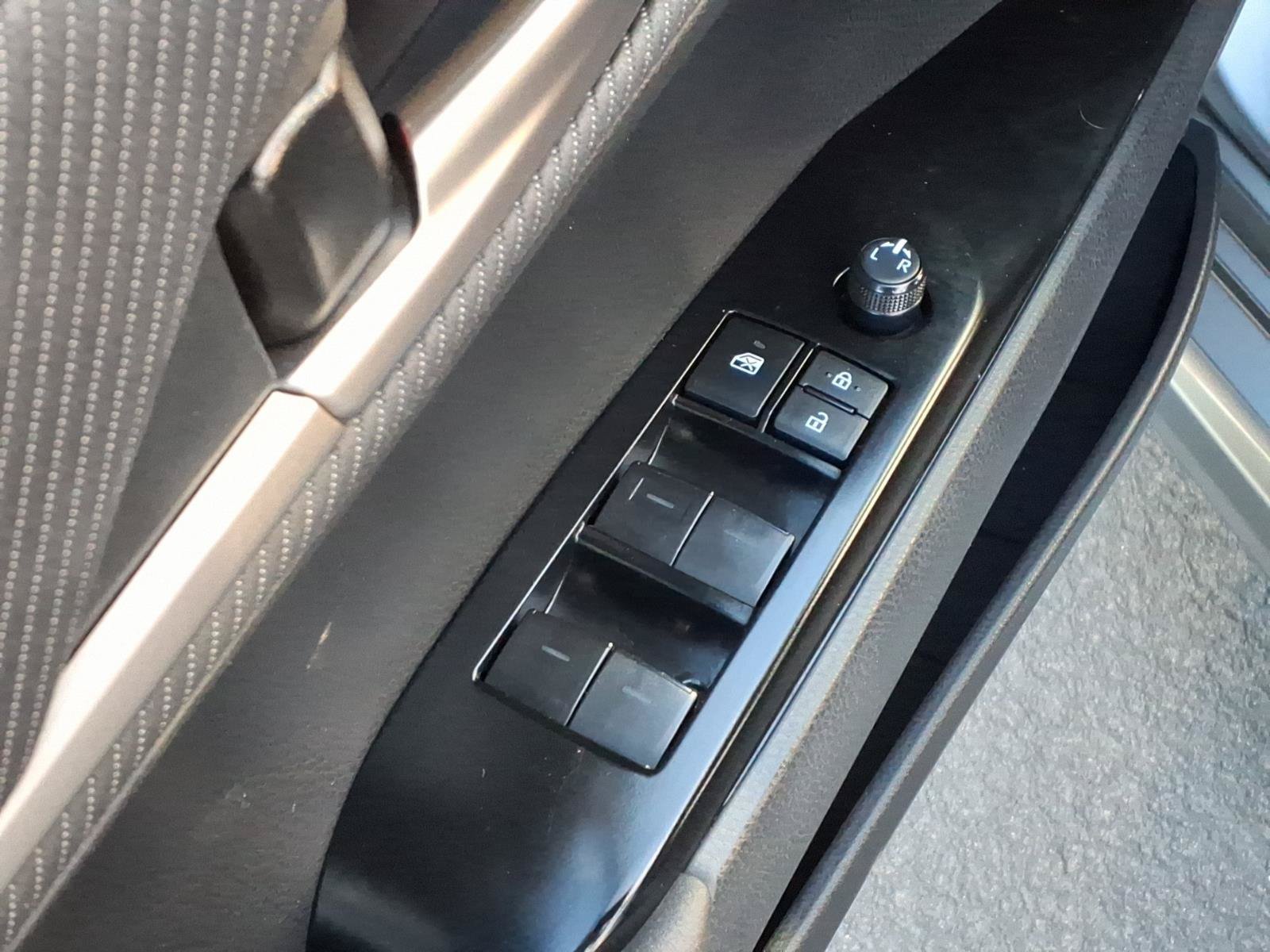 Certified 2025 Toyota Camry SE FWD image 14