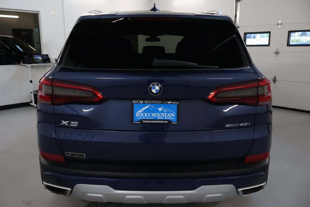 Used 2020 BMW X5 xDrive40i w/ Convenience Package AWD/4WD image 6