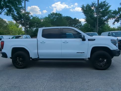 Used 2023 GMC Sierra 1500 AT4X AWD/4WD image 9