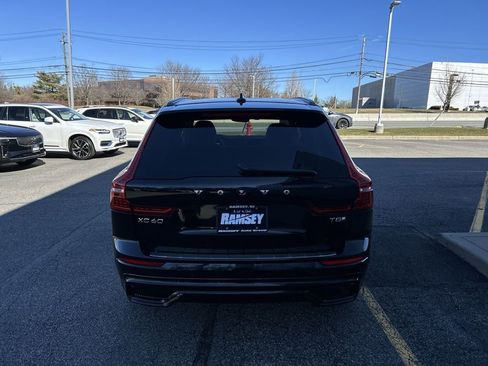 Certified 2025 Volvo XC60 T8 Core w/ Protection Package Premier image 7