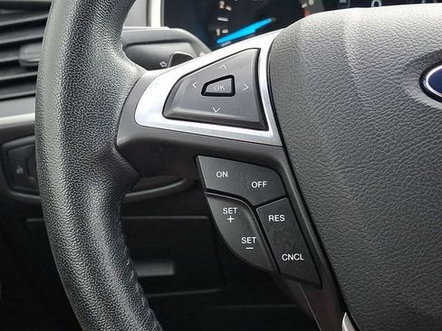 Used 2017 Ford Edge SEL AWD/4WD image 20