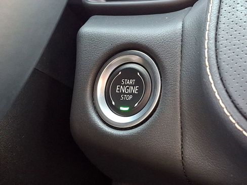 Used 2024 Chevrolet Tahoe Premier image 24