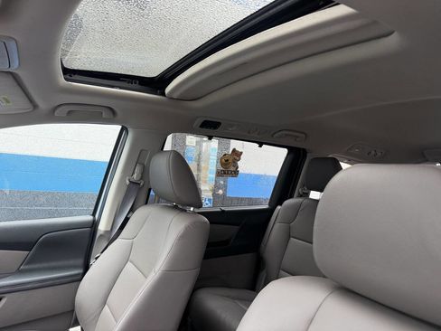 Used 2014 Honda Odyssey EX-L image 10
