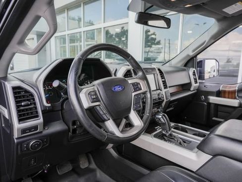 Used 2017 Ford F150 Lariat RWD image 26