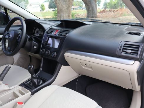Used 2013 Subaru Impreza 2.0i AWD/4WD image 17