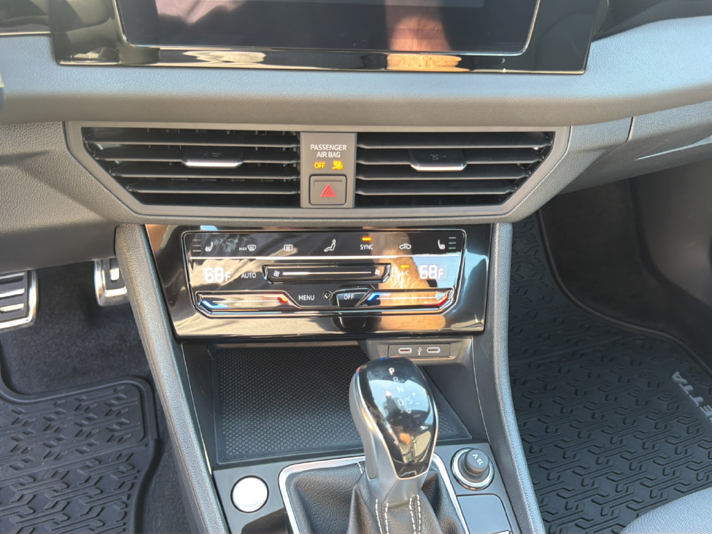 New 2027 Volkswagen Jetta Sport FWD image 14