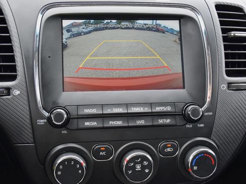 Used 2017 Kia Forte S FWD image 23
