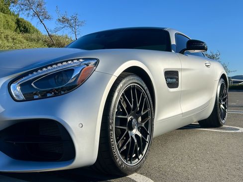 Used 2018 Mercedes-Benz AMG GT Coupe image 10
