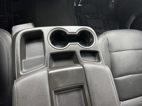 Used 2021 GMC Sierra 1500 SLT image 24