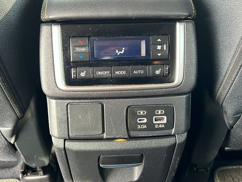 Used 2023 Subaru Ascent Onyx Edition Limited image 16