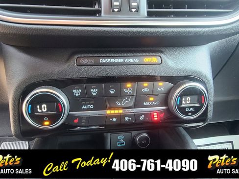 Used 2021 Ford Escape Titanium image 25