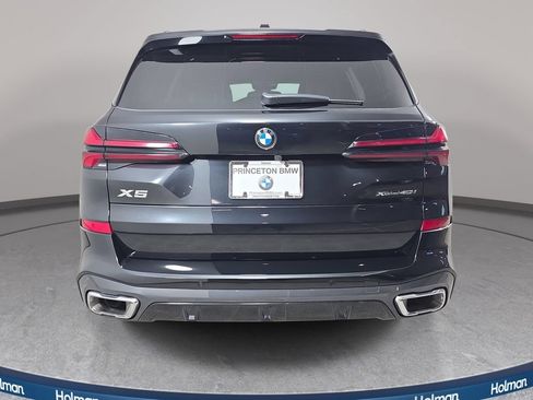 Used 2024 BMW X5 xDrive40i w/ M Sport Package AWD/4WD image 6