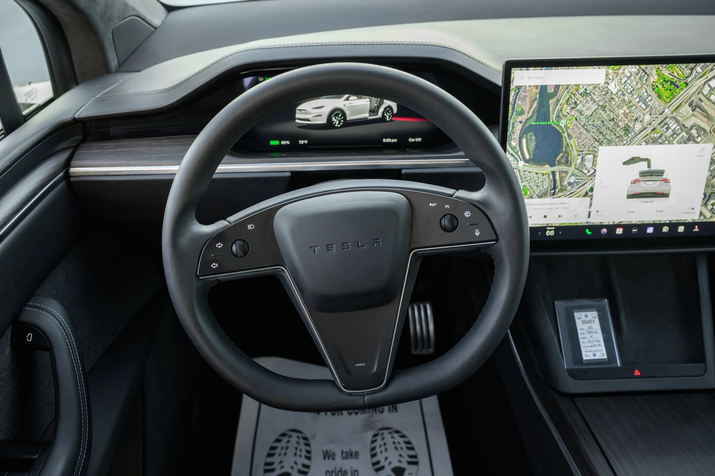 Used 2024 Tesla Model X AWD/4WD image 15