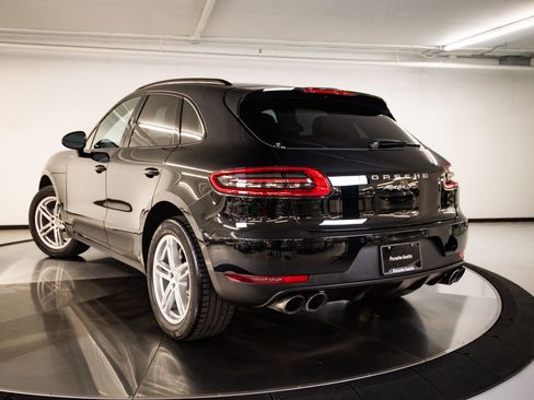 Certified 2016 Porsche Macan S AWD/4WD image 3