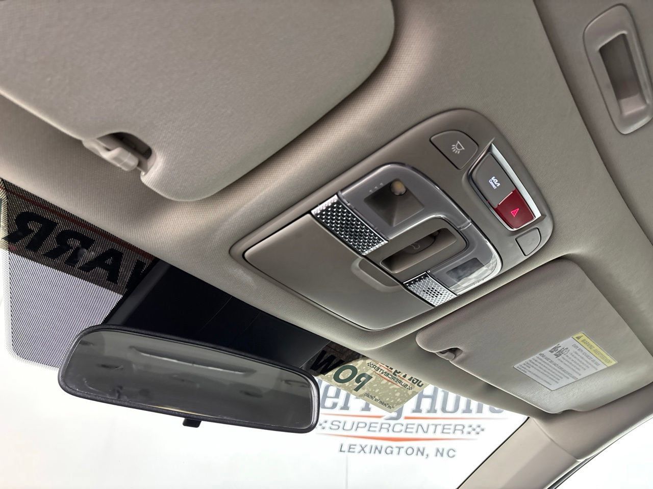 Used 2025 Kia Telluride S AWD/4WD image 26