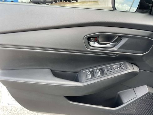 Used 2023 Honda Accord Sport image 17