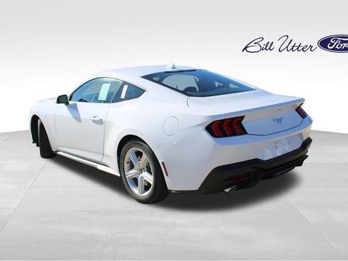 New 2026 Ford Mustang Coupe image 4