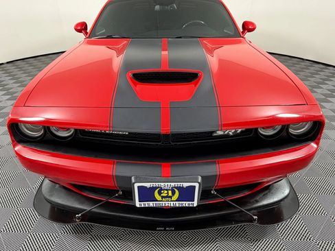 Used 2015 Dodge Challenger SRT w/ Technology Group RWD image 3