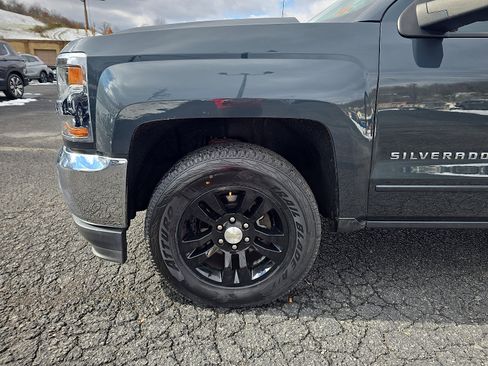 Used 2018 Chevrolet Silverado 1500 LT w/ All Star Edition image 8