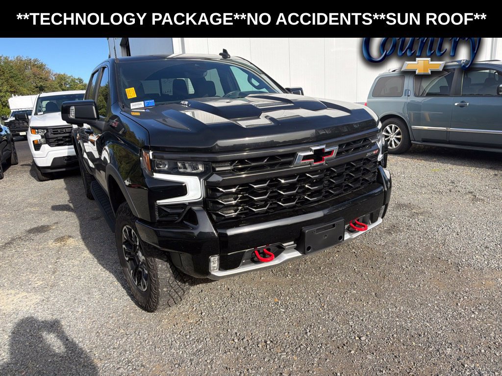 Used 2023 Chevrolet Silverado 1500 ZR2 w/ Technology Package AWD/4WD image 1