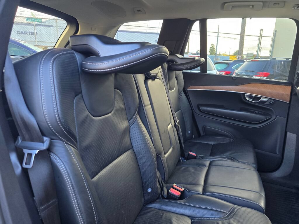 Used 2018 Volvo XC90 T6 Inscription w/ Convenience Package AWD/4WD image 9