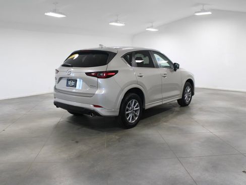 Used 2024 MAZDA CX-5 AWD 2.5 S w/ Select Package image 9