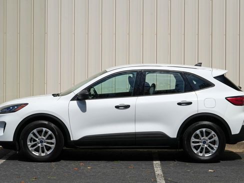 Used 2022 Ford Escape S AWD/4WD image 42
