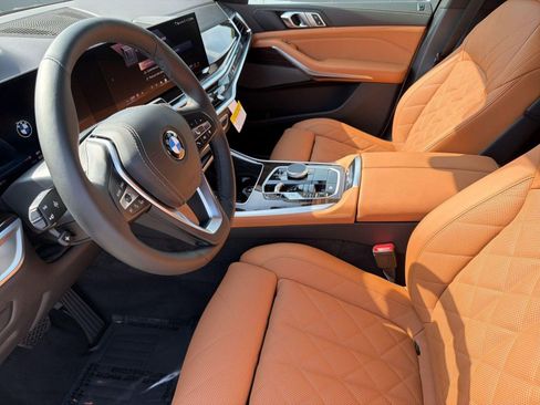 New 2026 BMW X5 sDrive40i w/ Climate Comfort Package RWD image 5