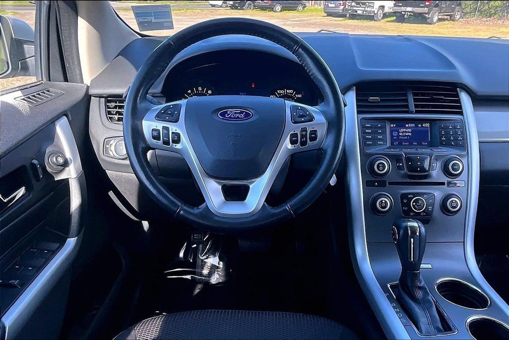 Used 2014 Ford Edge SEL AWD/4WD image 7