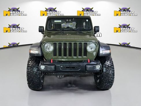 Used 2022 Jeep Wrangler Unlimited Sport image 2